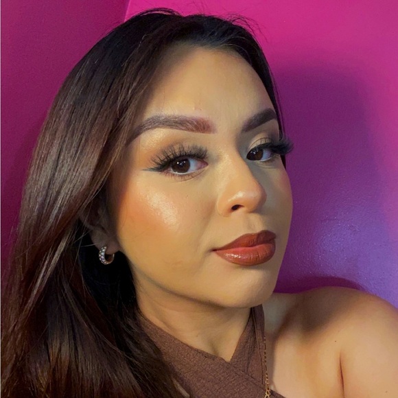 Meet your Posher, Maria - Picture 1 of 1